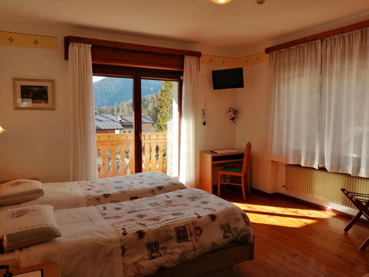 Hotel Edelweiss Val di Zoldo Eksteriør billede