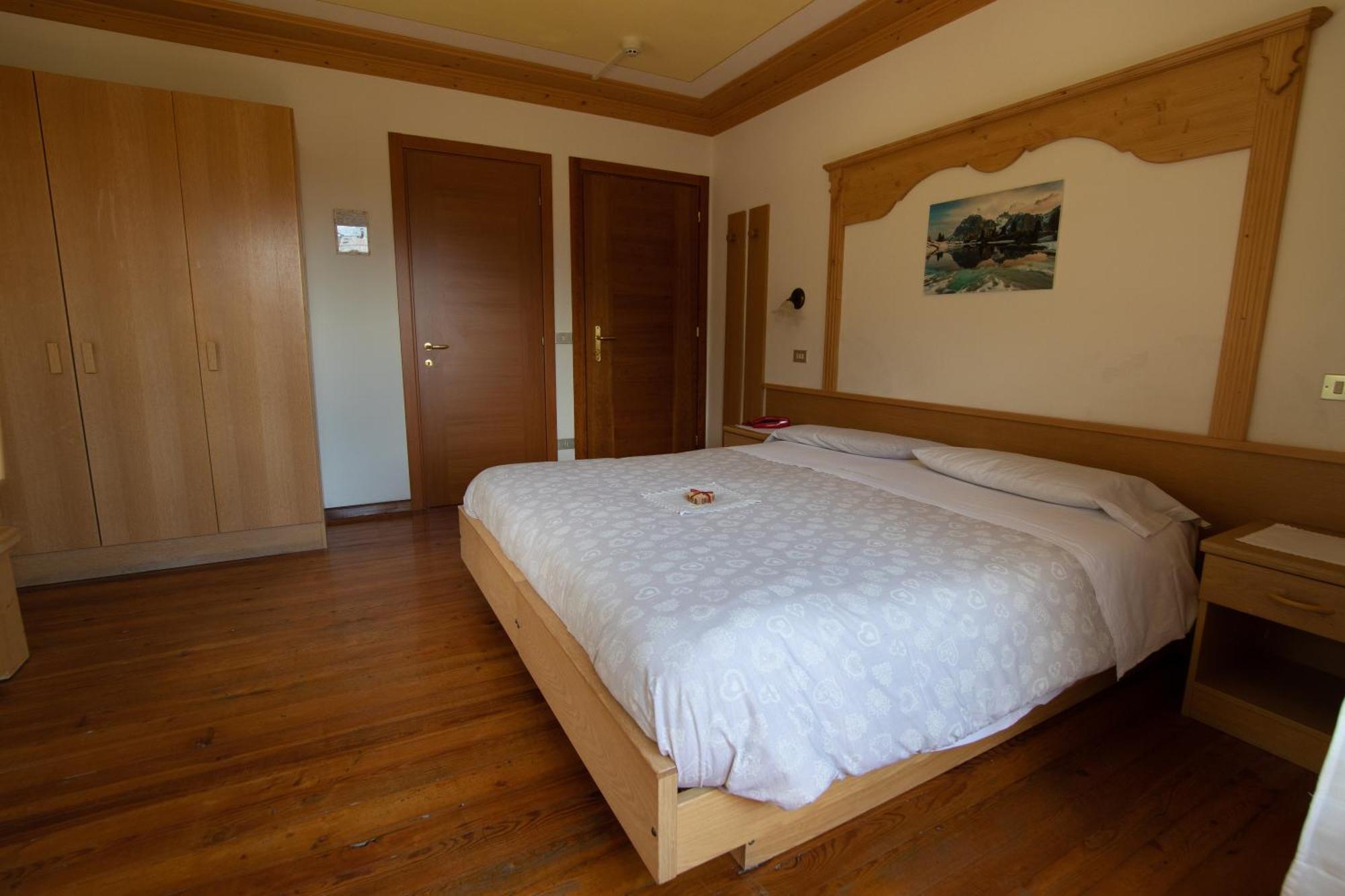 Hotel Edelweiss Val di Zoldo Eksteriør billede