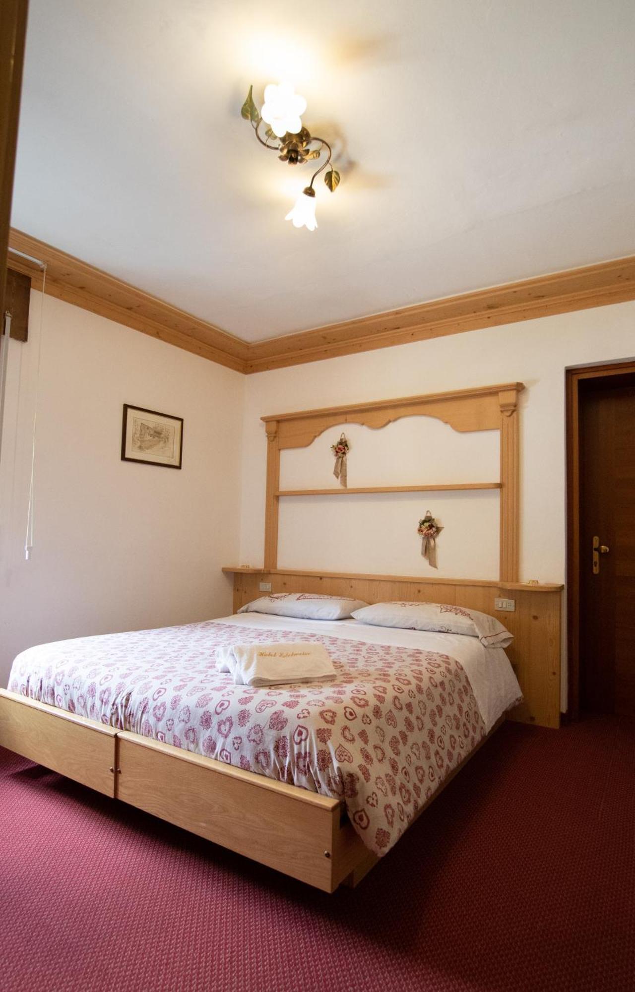 Hotel Edelweiss Val di Zoldo Eksteriør billede